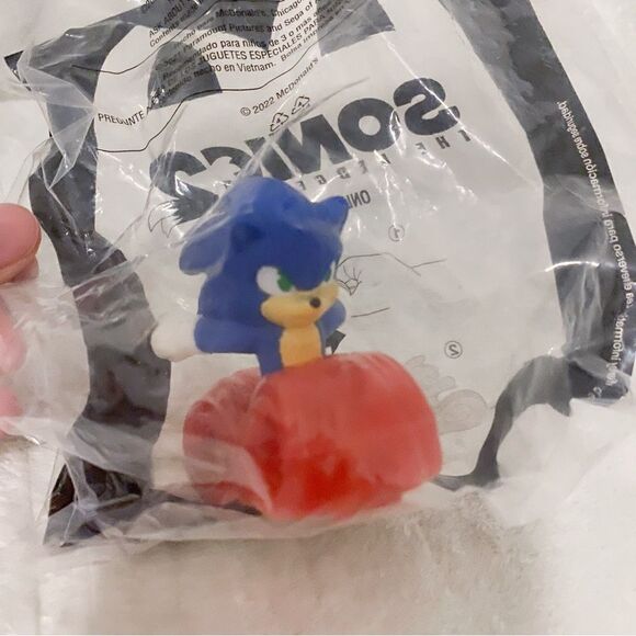 McDonald’s Sega Collab Sonic 2 The Hedgehog HAPPY MEAL TOY #3 Sonic 2022 New - Picture 1 of 4